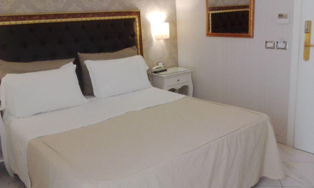 Hotel Residence Villa Del Mare Rimini Zewnętrze zdjęcie