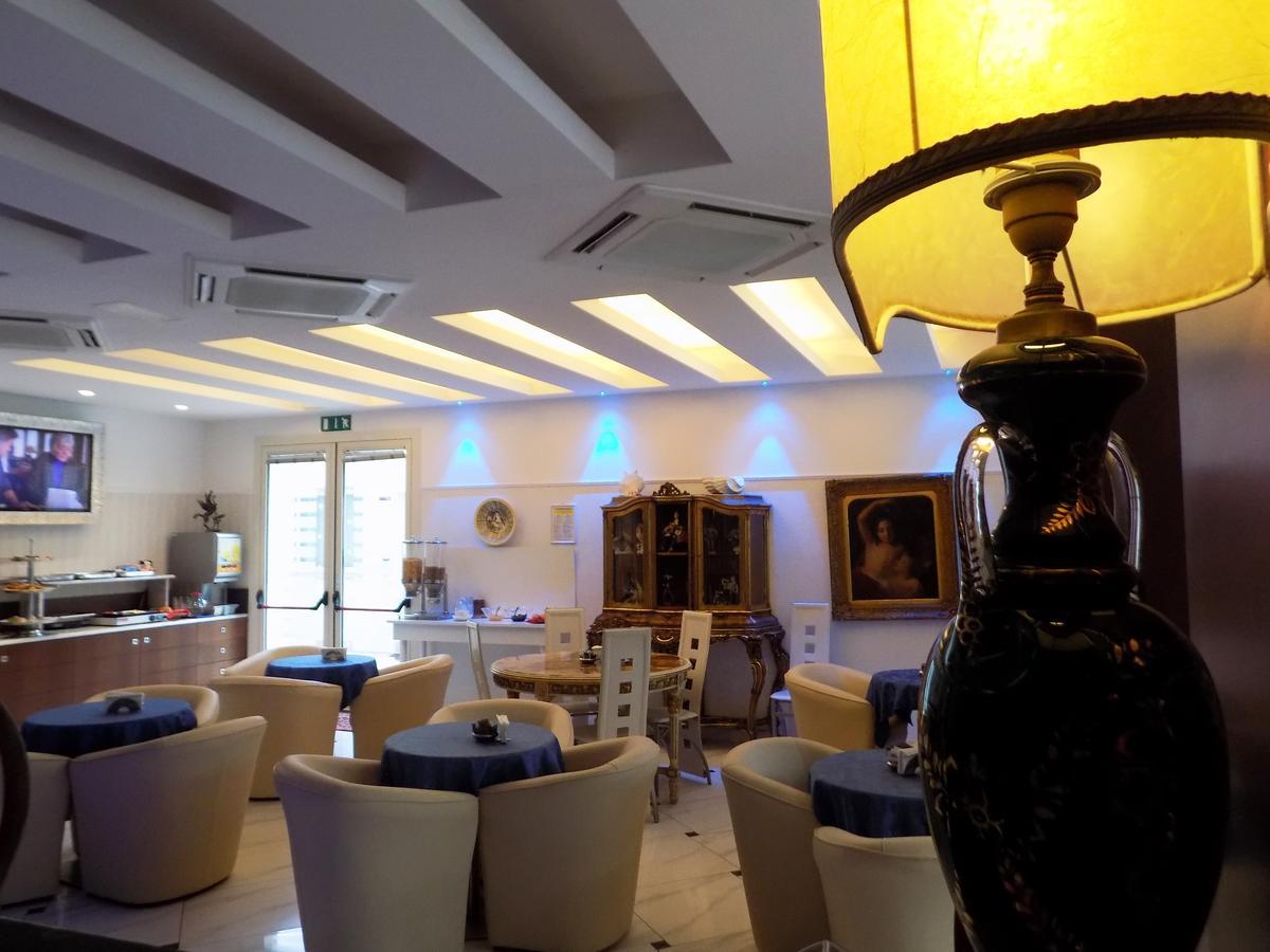 Hotel Residence Villa Del Mare Rimini Zewnętrze zdjęcie