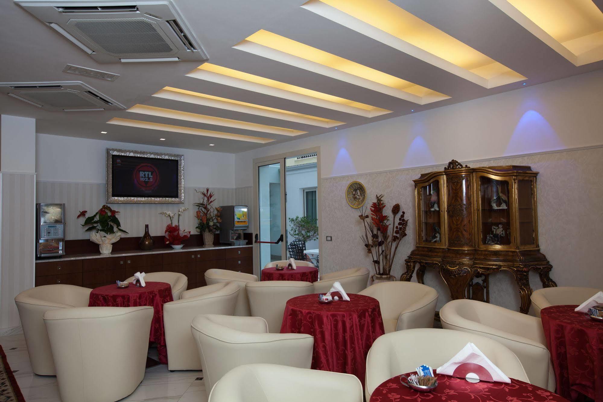 Hotel Residence Villa Del Mare Rimini Zewnętrze zdjęcie