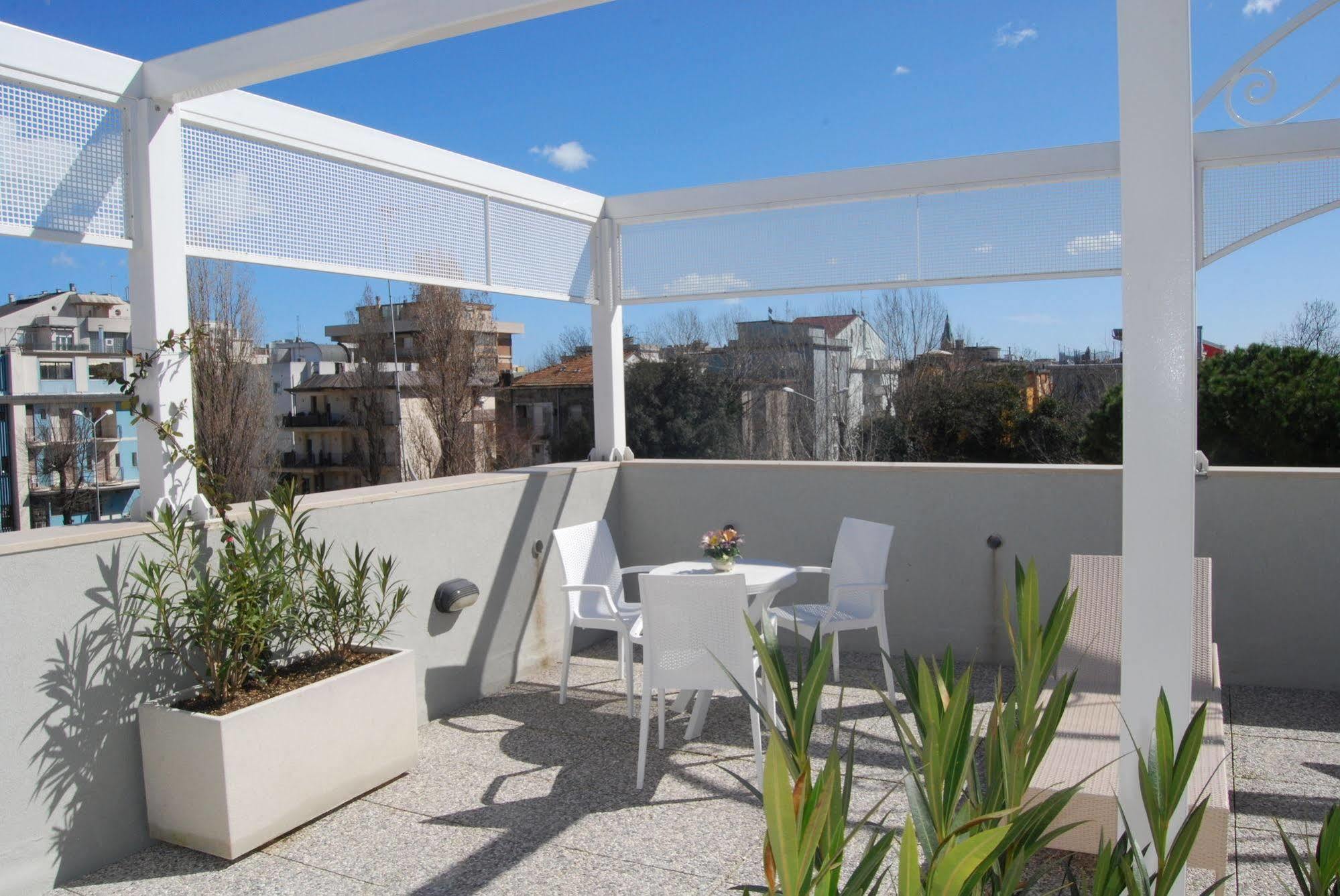 Hotel Residence Villa Del Mare Rimini Zewnętrze zdjęcie
